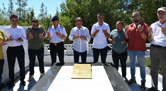 Çanakkale kahramanlarından Yarbay Hüseyin Avni Bey mezarı başında anıldı