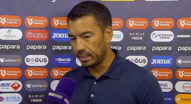 Giovanni van Bronckhorst’tan Arda Kardeşler’e tepki: “Kırmızı kart çıkmaması inanılmazdı”