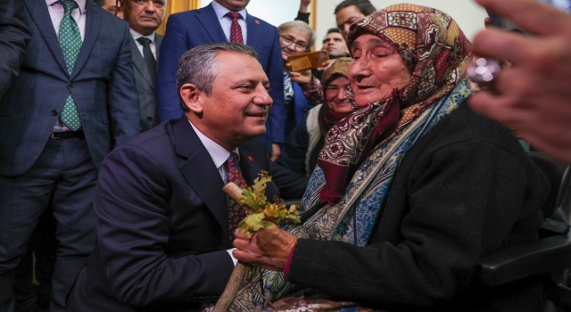 Cengiz Holding’in Çanakkale’deki ağaç katliamına CHP Genel Başkanı Özgür Özel’den tepki: “İki elimiz yakalarında!”