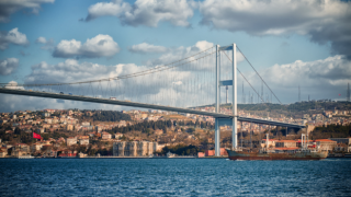 Boğaz trafiği iki yönlü olarak açıldı