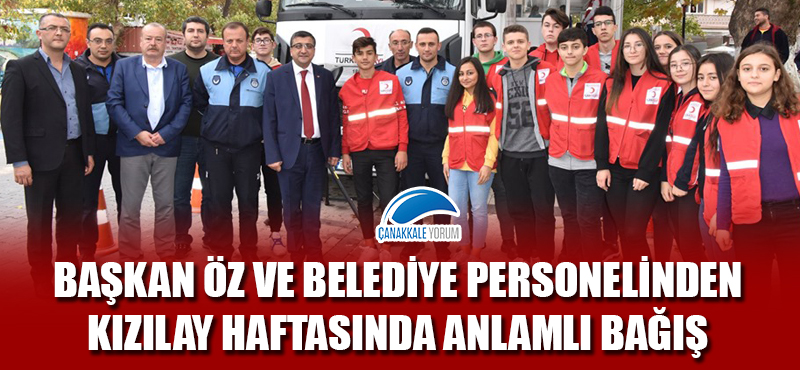 Başkan Öz ve belediye personelinden Kızılay Haftasında anlamlı bağış