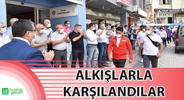 Çan Belediyesi güreş kulübü pehlivanlarına coşkulu karşılama