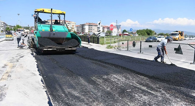 Troya Caddesinde yol bakım ve onarım çalışması