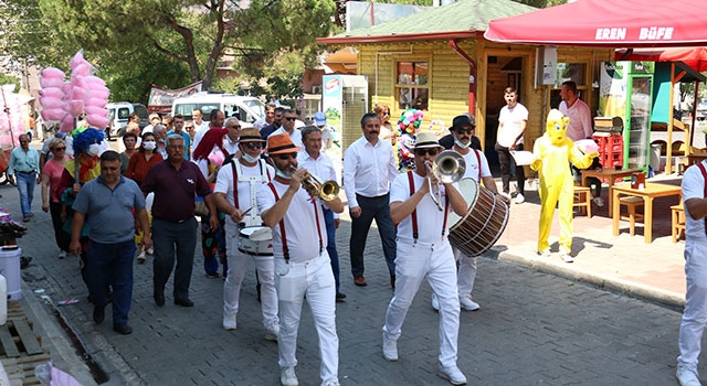 Bayramiç’te ‘Esnaf, İndirim ve Alışveriş Günleri’ başladı