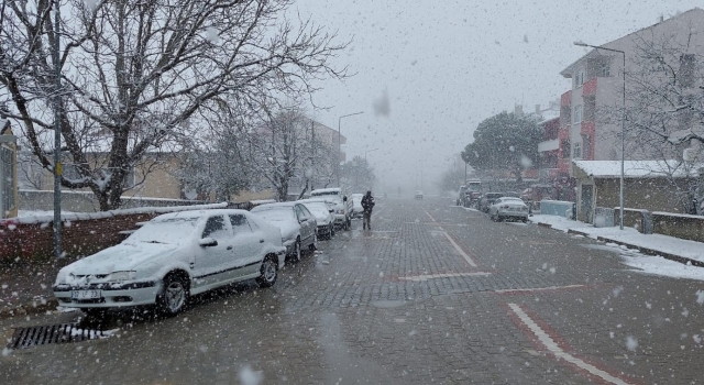 Çanakkale’nin yüksek kesimleri beyaza büründü