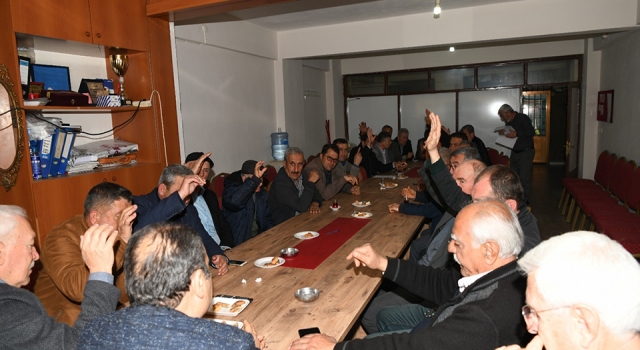 Lapseki’de muhtarlar sandık başına gitti: Başkan Arıcı güven tazeldi