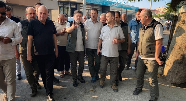 Bakan Yumaklı, Çanakkale’de: “Yangından 8 köy ve çok geniş bir alan etkilendi”