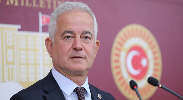 CHP’li Güneşhan: “Nice 100 yıllara… Yaşasın Cumhuriyet!”