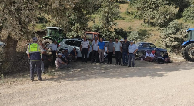 Çanakkale’de köylülerin isyanı: Yolu araç geçişlerine kapattılar!