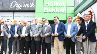 Halkın Bakkalı yeni şubesiyle hizmette