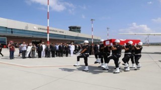 Mardin’deki kazada şehit olan polis Yahya Ergin Çanakkale'de toprağa verildi