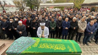 Çanakkale Belediye Başkanı Ülgür Gökhan’ın annesi son yolcuğuna uğurlandı