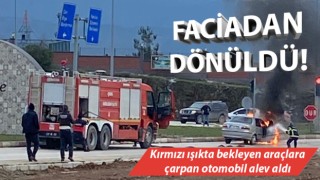 Çan’da kırmızı ışıkta duramayan araç öndeki araçlara çarparak alev aldı