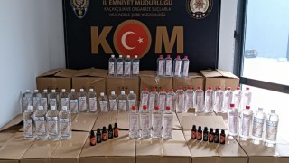 Çanakkale’de kaçak alkol operasyonu: 2 gözaltı