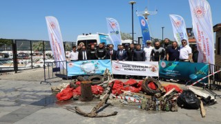 Çanakkale’de 5 Haziran Çevre Günü etkinliği: Denizden çöp topladılar