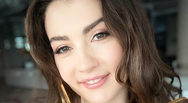 Burcu Özberk kimdir, kaç yaşında?