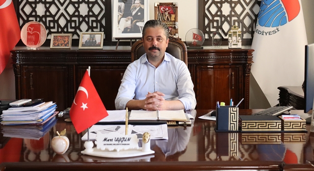 Başkan Uygun: “Cumhuriyet, Türk zaferinin tacıdır”