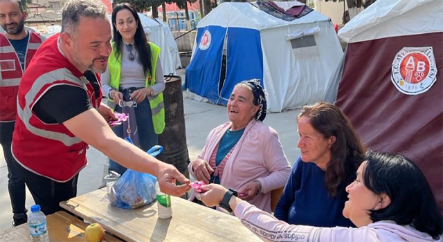 Bayramiç’ten Defneli kadınlara anlamlı hediye