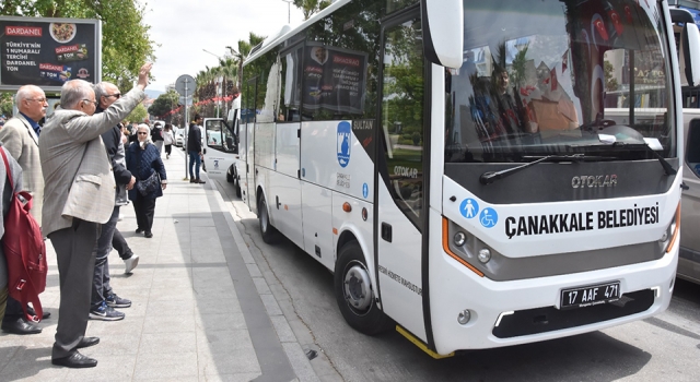 Depremzedeler oy kullanmak için Çanakkale’den memleketlerine uğurlandı