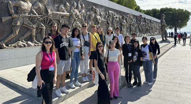 ÇOMÜ’nün uluslararası öğrencileri, Çanakkale Tarihi Alan’ı gezdi