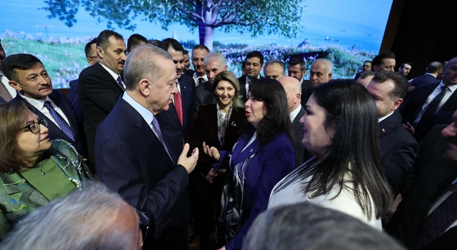 Jülide İskenderoğlu: “Çanakkale’ye hizmet etmek için sabırsızlanıyoruz”