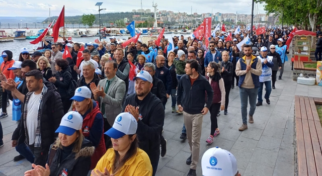 Çanakkale’de öğretmenler iş bıraktı!