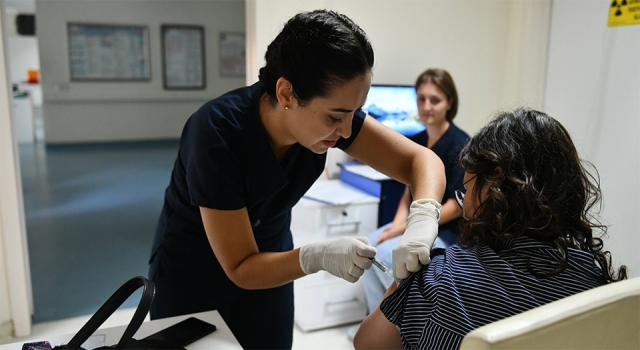 Çanakkale’de ücretsiz HPV aşısı uygulanmaya başladı