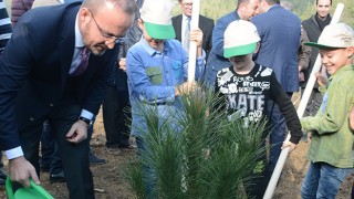 Bülent Turan: "Sağlık çalışanlarımız adına 'Geleceğe Nefes' diyoruz"