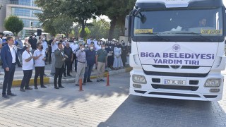 Biga Belediyesi’nden yangın bölgesine yardım tırı