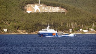 Rus askeri tankeri Çanakkale Boğazı’ndan geçti