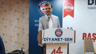 Şahin Aygül: “Dini değerlerimize saygılı olun”