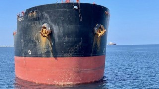 Çanakkale Boğazı'nda arızalanan tanker gemisi kurtarıldı