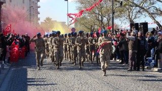 Çanakkale'de 29 Ekim Cumhuriyet Bayramı coşkuyla kutlandı