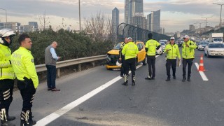 Çanakkale’den İstanbul’a yoğun bakımdan çıkan çocuğunu görmeye giden ticari taksi şoförü kazaya karıştı: 1 ölü, 1 ağır yaralı