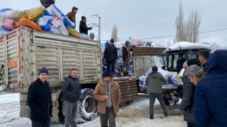 Yenice’de 3 kamyon odun yardımı deprem bölgesine gönderildi