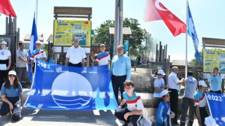 Çanakkale’nin plajlarında ‘Mavi Bayrak’ geleneği bozulmadı